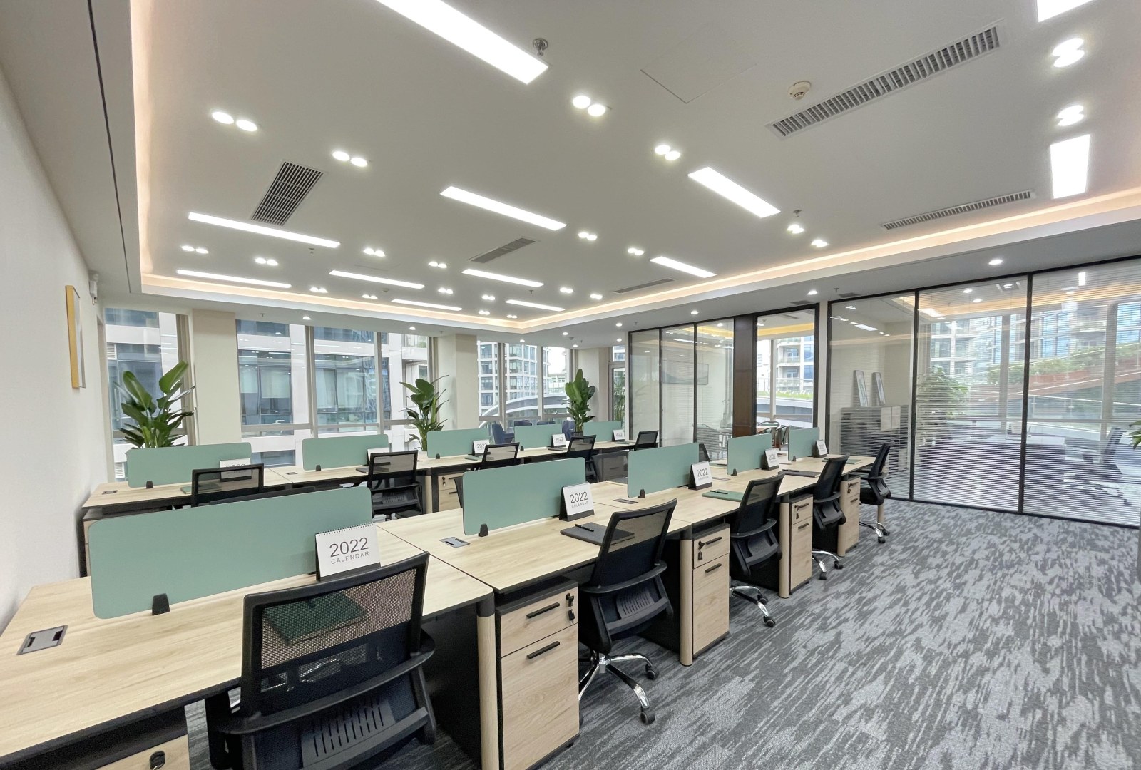 侨城坊 300㎡ 精装 低楼层办公室出租实景图