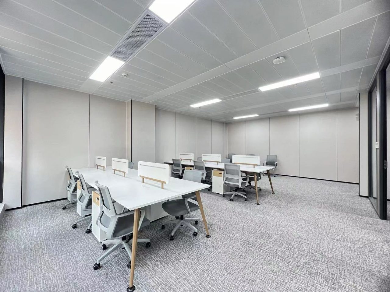 南山区科技园 深圳市软件产业基地185㎡豪装办公间低层出租