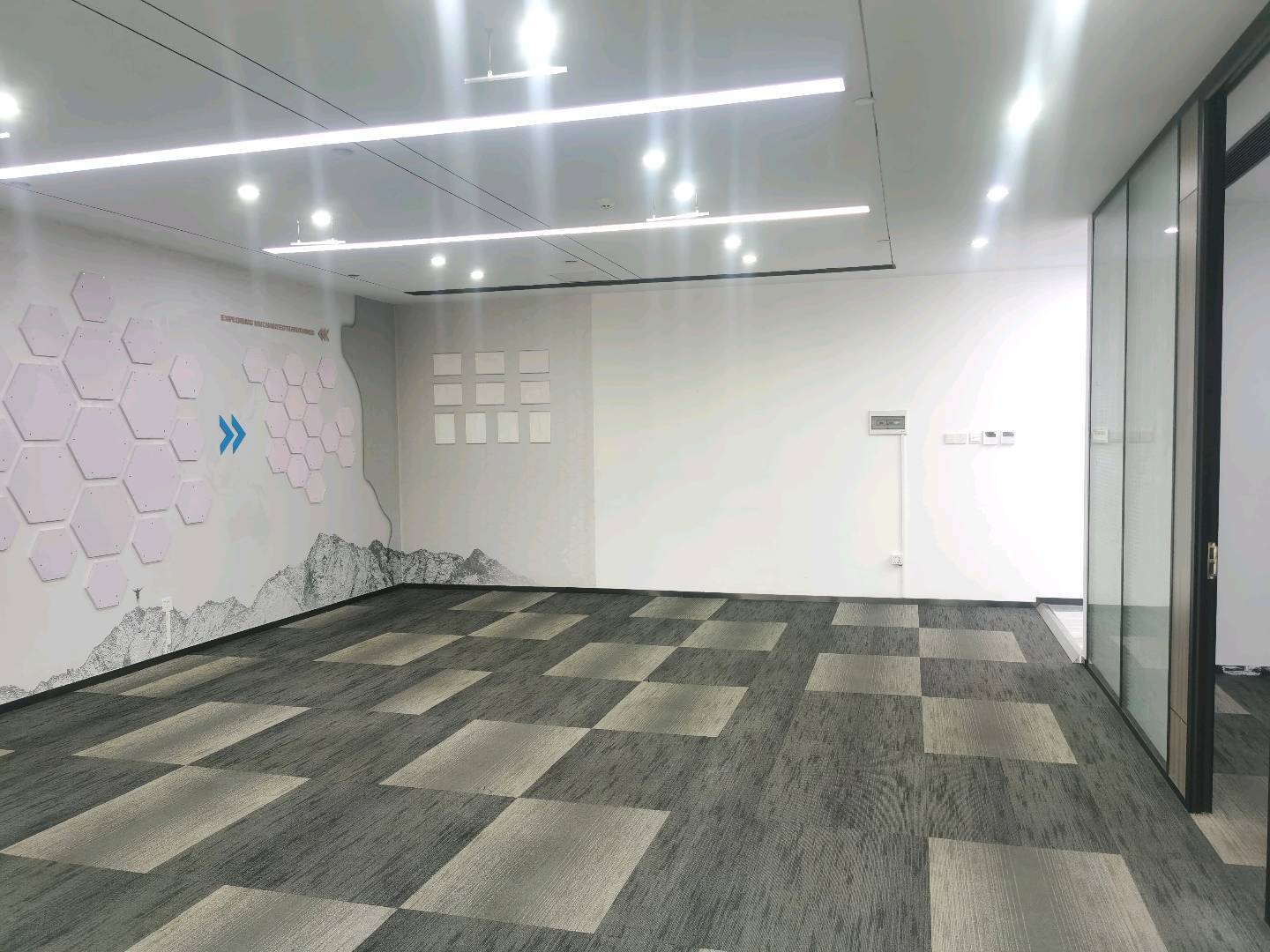 阳光粤海大厦 153㎡ 精装 高层办公室出租
