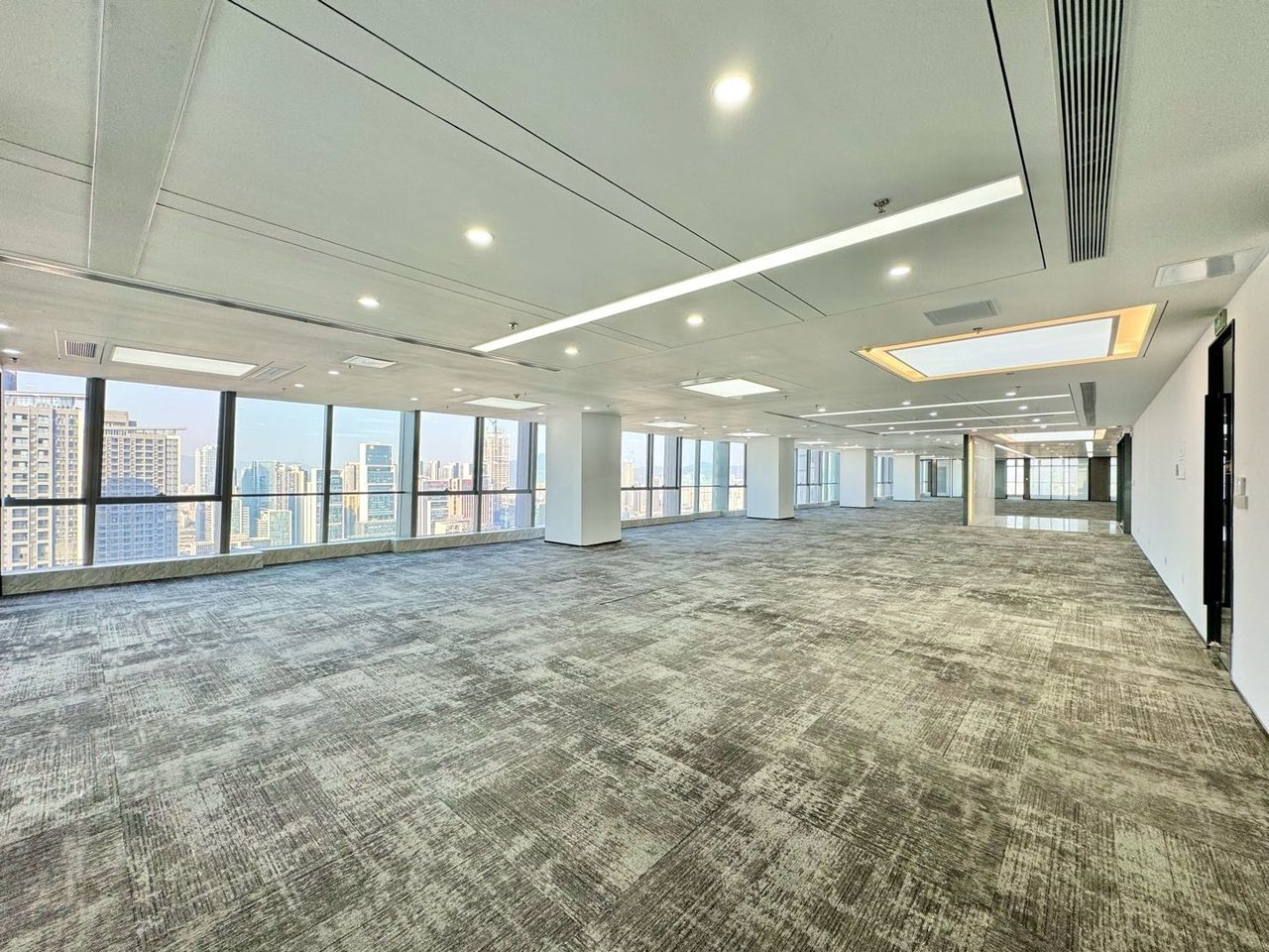 深圳湾科技生态园写字楼406㎡精装户型·高层东北向出租实景图