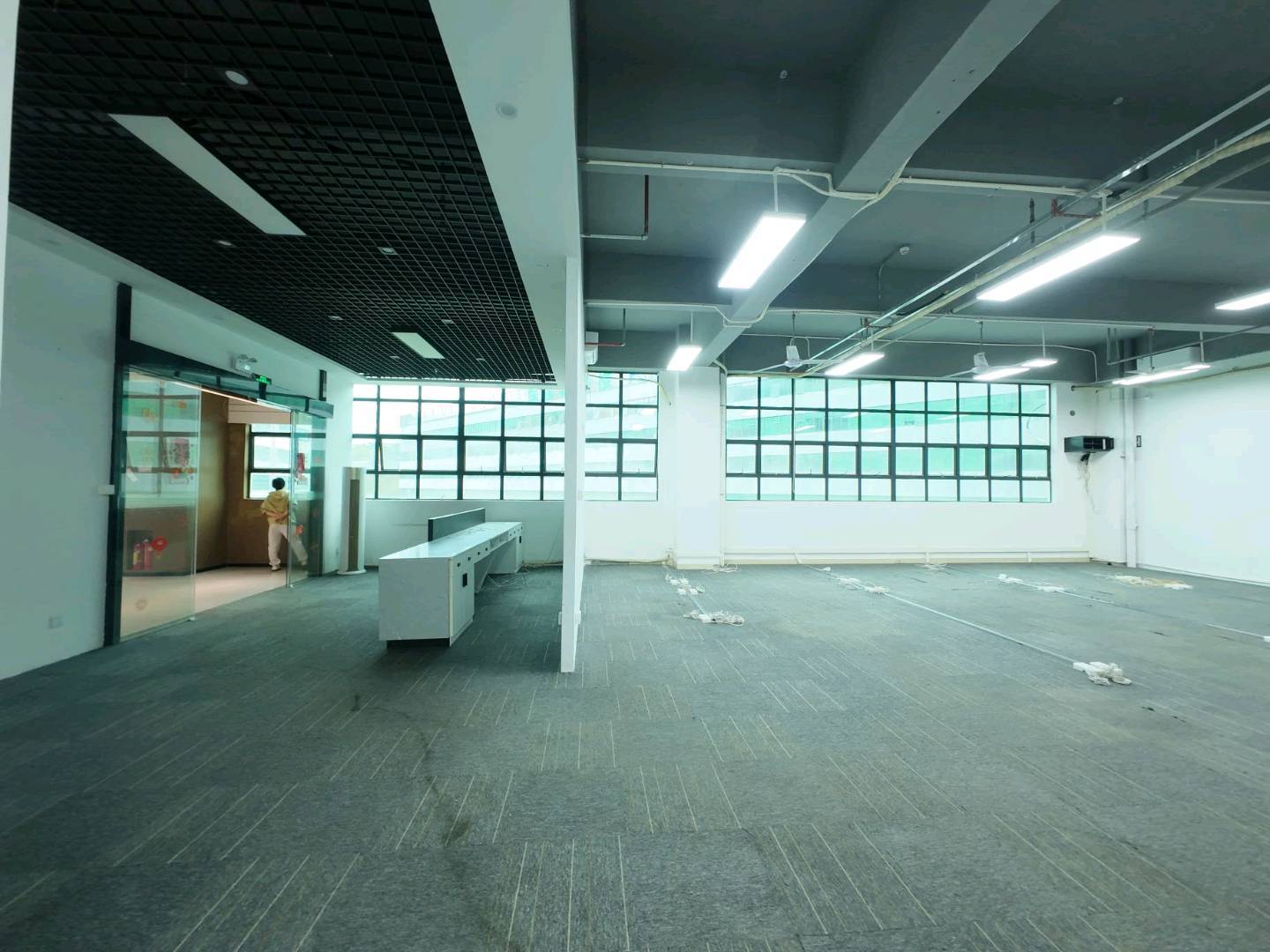 南山云谷一期 600㎡ 精装 中层办公室出租