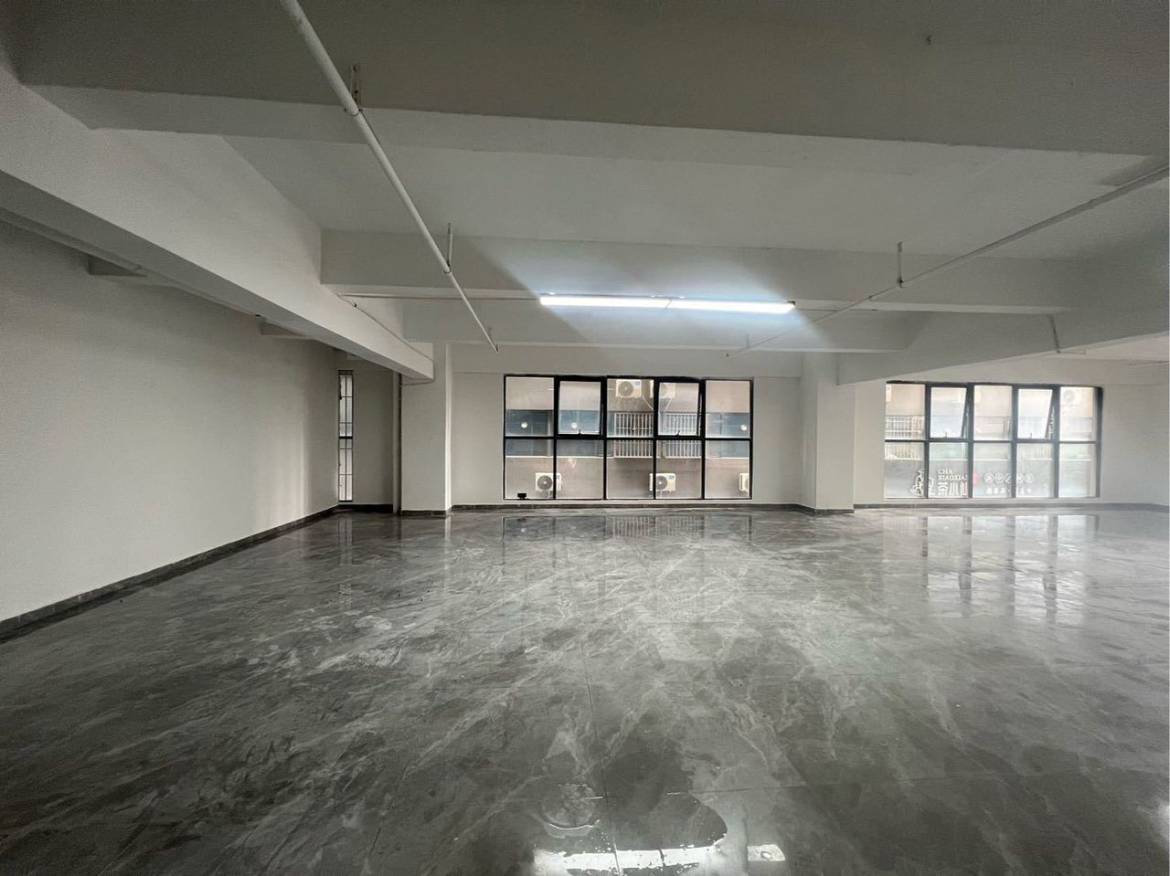 南科创启城302㎡精装写字楼(南山区西丽) 近兴东站实景图