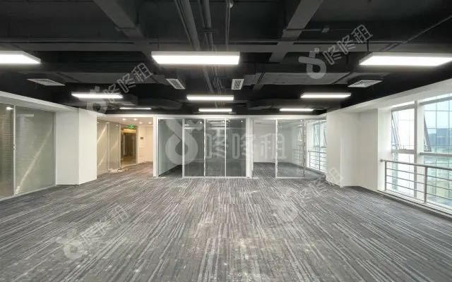 研祥科技大厦写字楼254㎡精装户型·中层东向出租