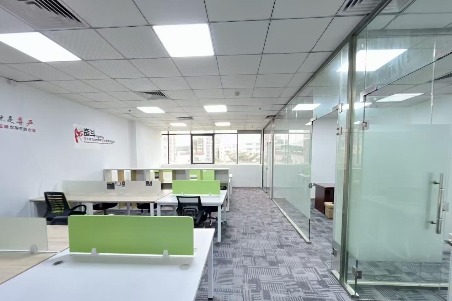 深圳西部硅谷 270㎡ 精装 低楼层办公室出租实景图