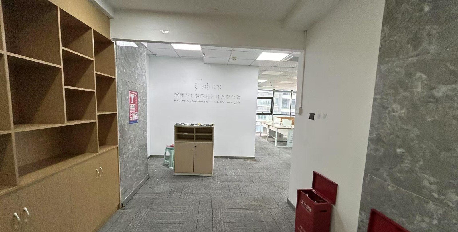 优城商务大厦 170.55㎡ 精装 中楼层办公室出租