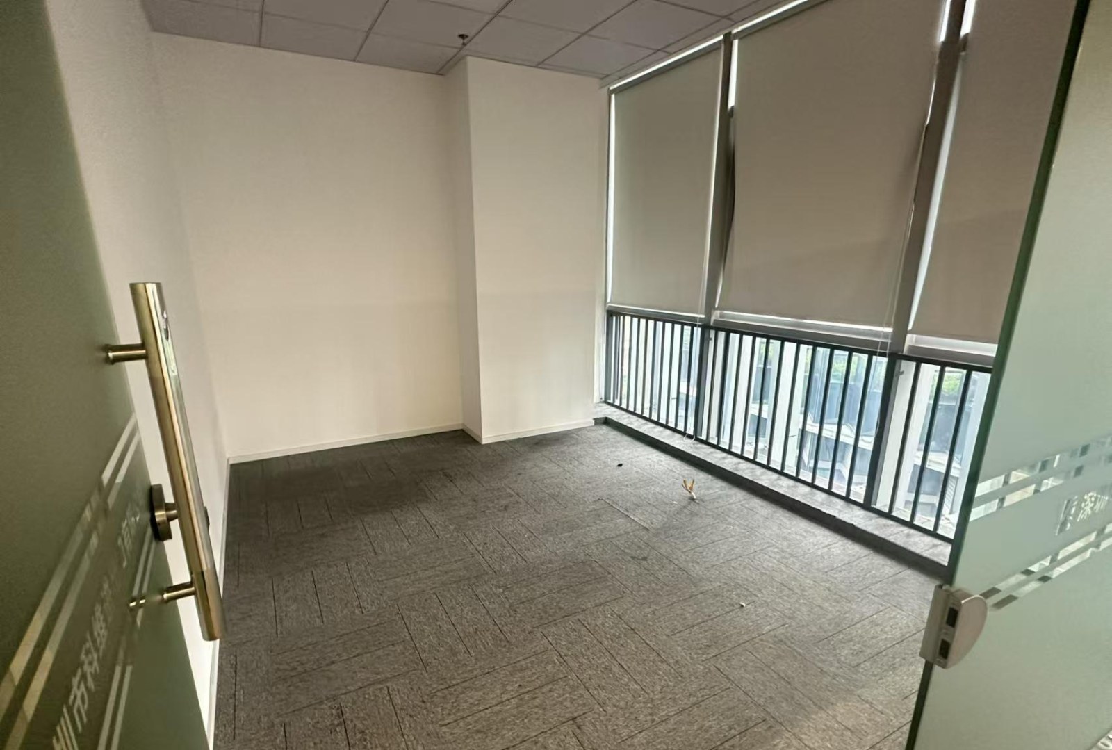中粮创芯研发中心 259㎡ 精装 中楼层办公室出租