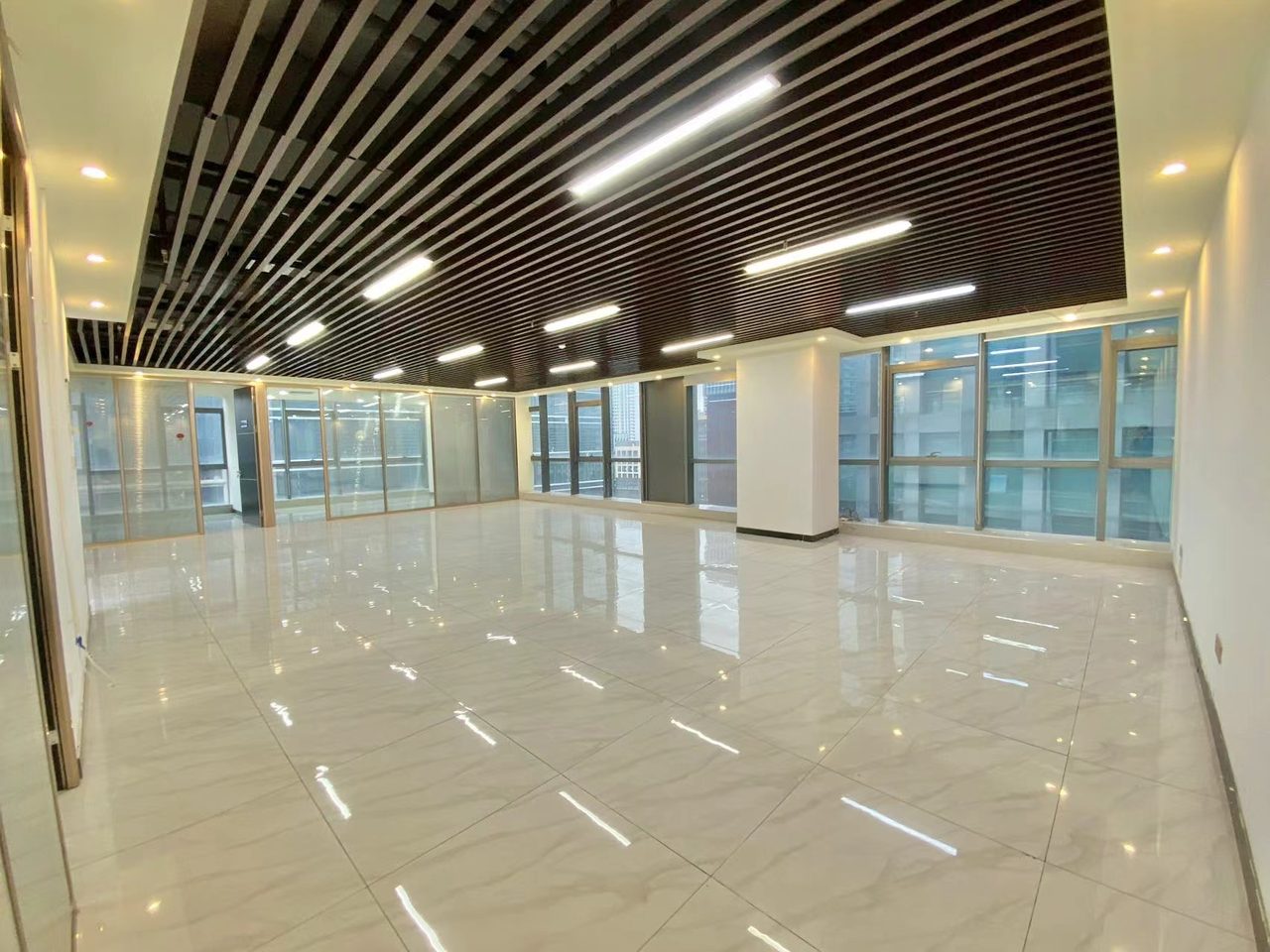 西北工业大学(深圳三航科技大厦)622㎡精装写字楼(南山区科技园) 近科苑站