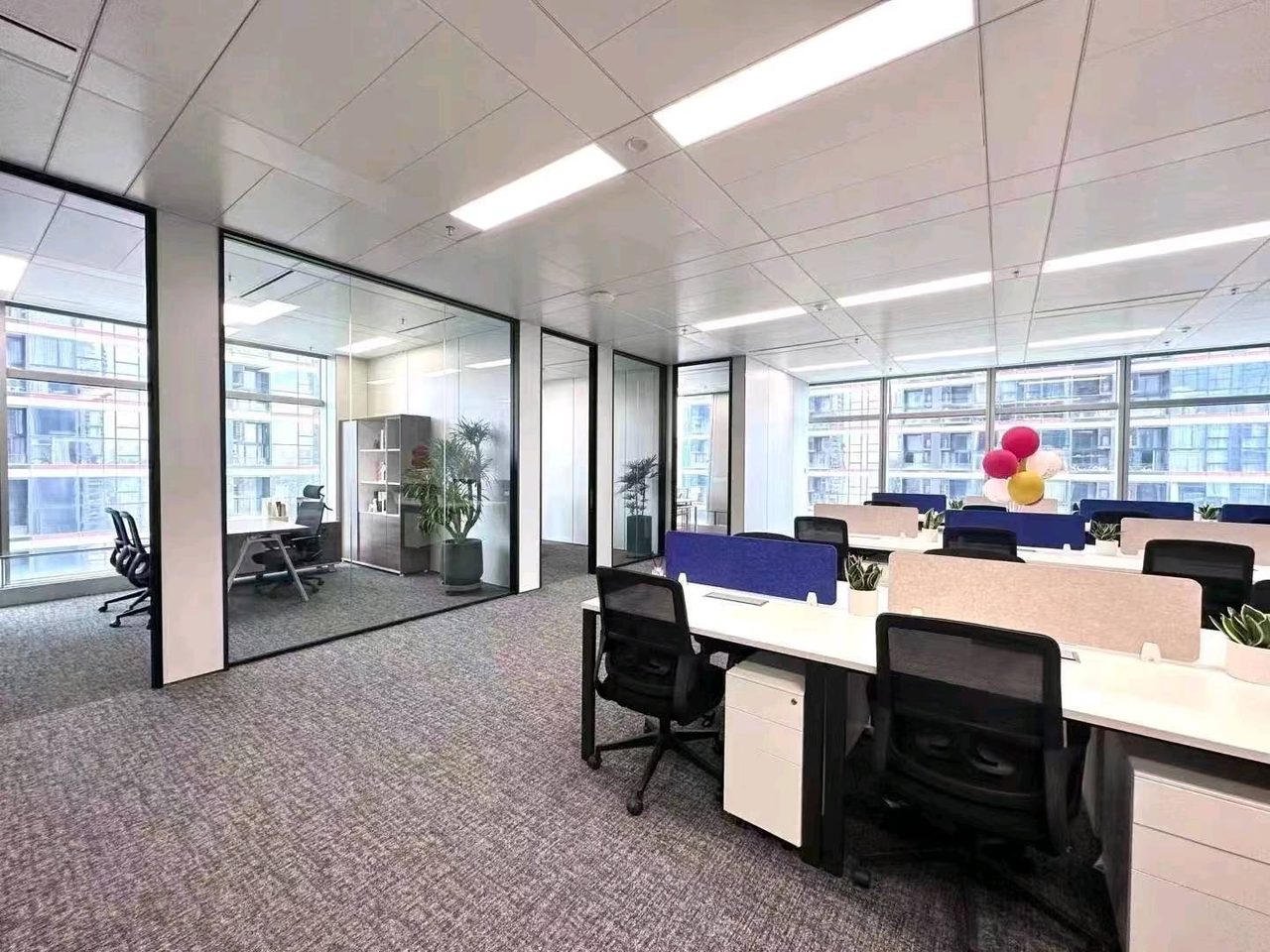 南山区超级总部基地写字楼出租 深圳湾SIC超级总部中心 306㎡豪装实景图