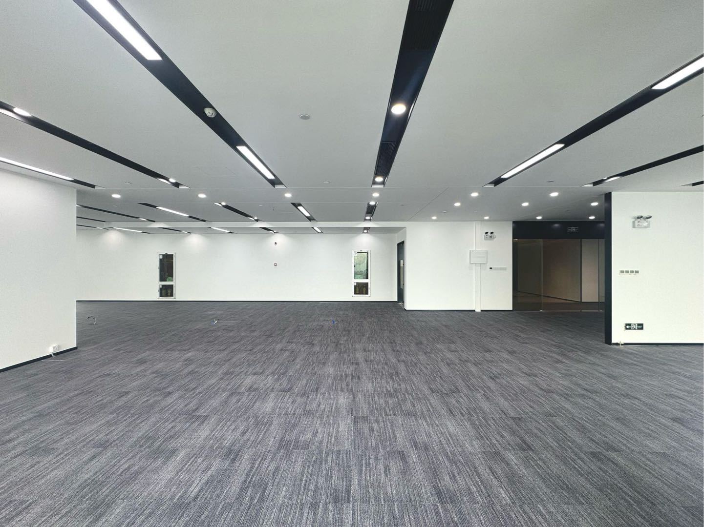 玺玥大厦 705㎡ 精装 高层办公室出租