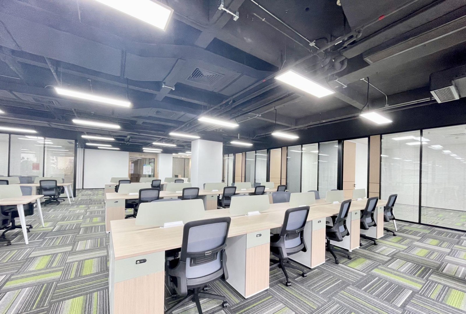 科兴科学园 547.71㎡ 精装 低楼层办公室出租