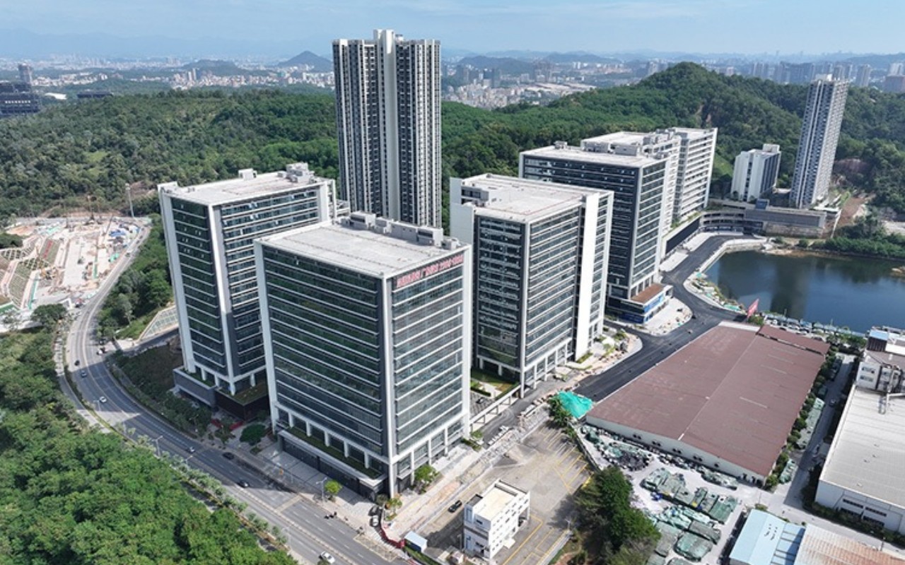 鸿荣源·鸿湖科技园实景图