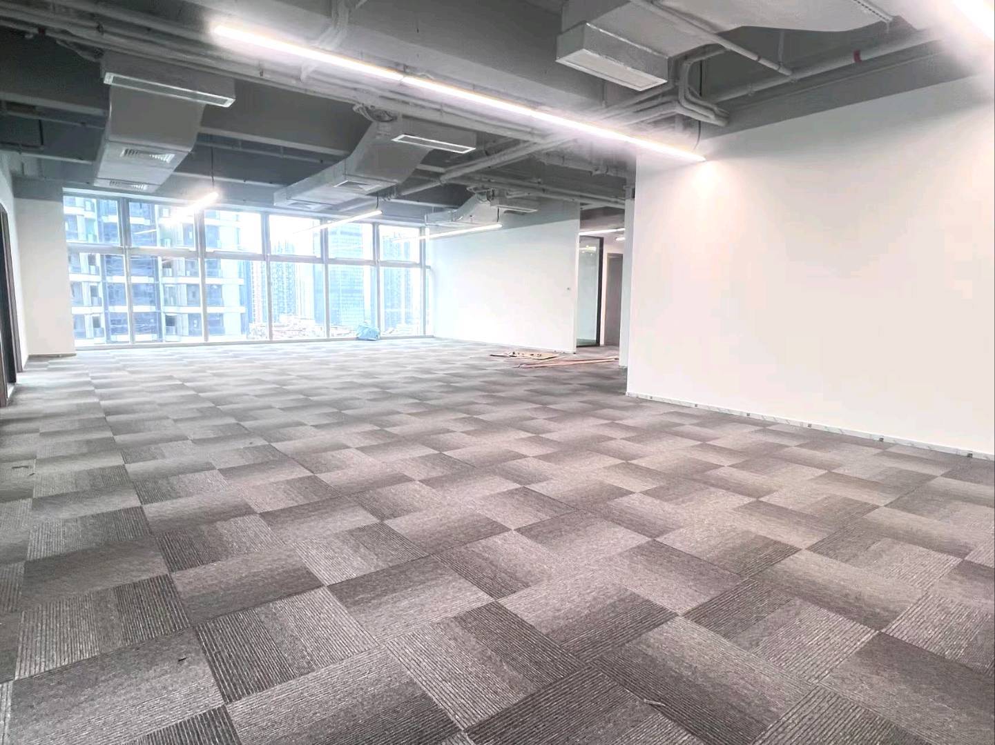 唐商科技大厦 405㎡ 精装 中层办公室出租