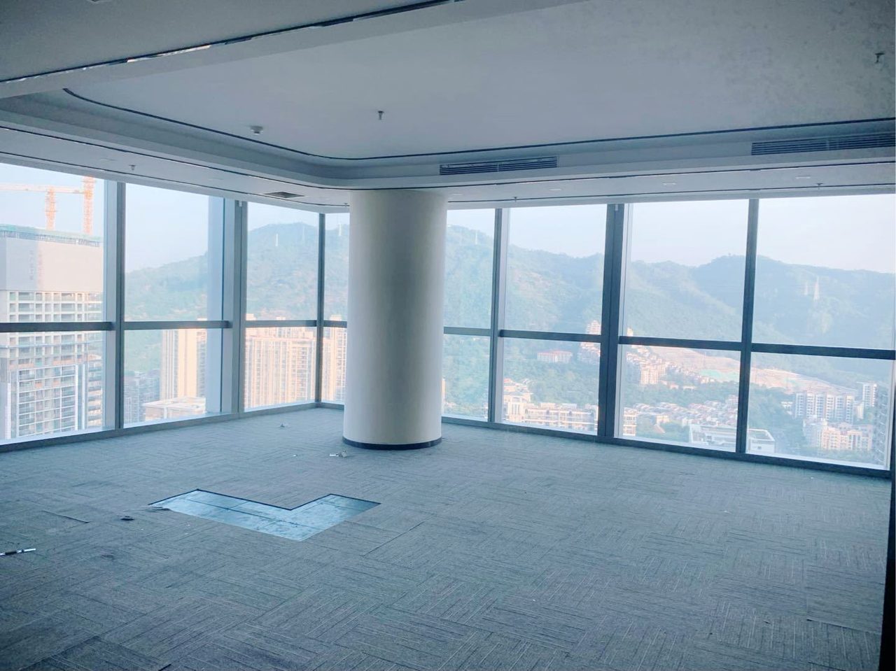 香江金融中心写字楼2200㎡精装户型·高层四面采光向出租