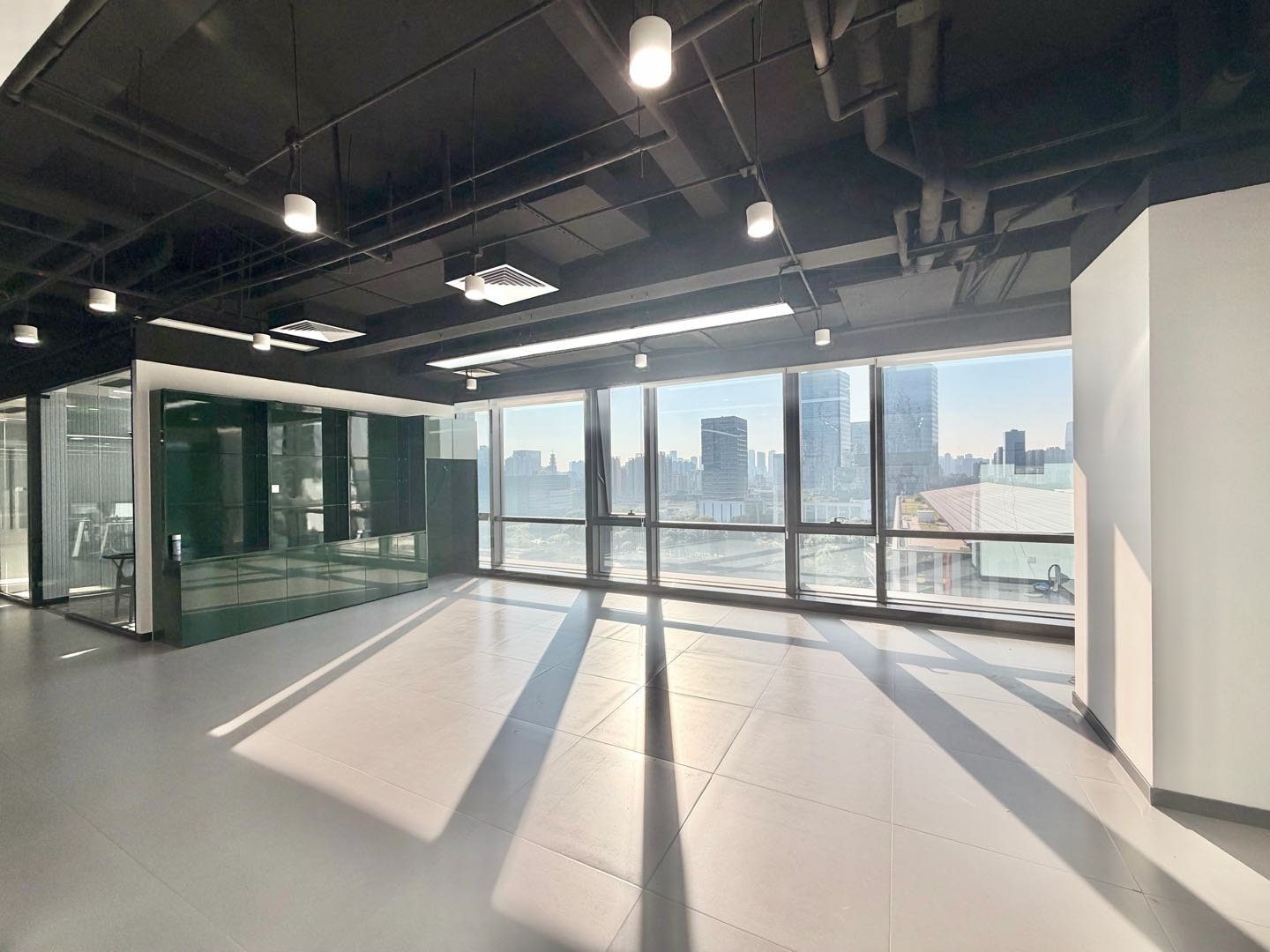 科兴科学园 441㎡ 精装 中层办公室出租