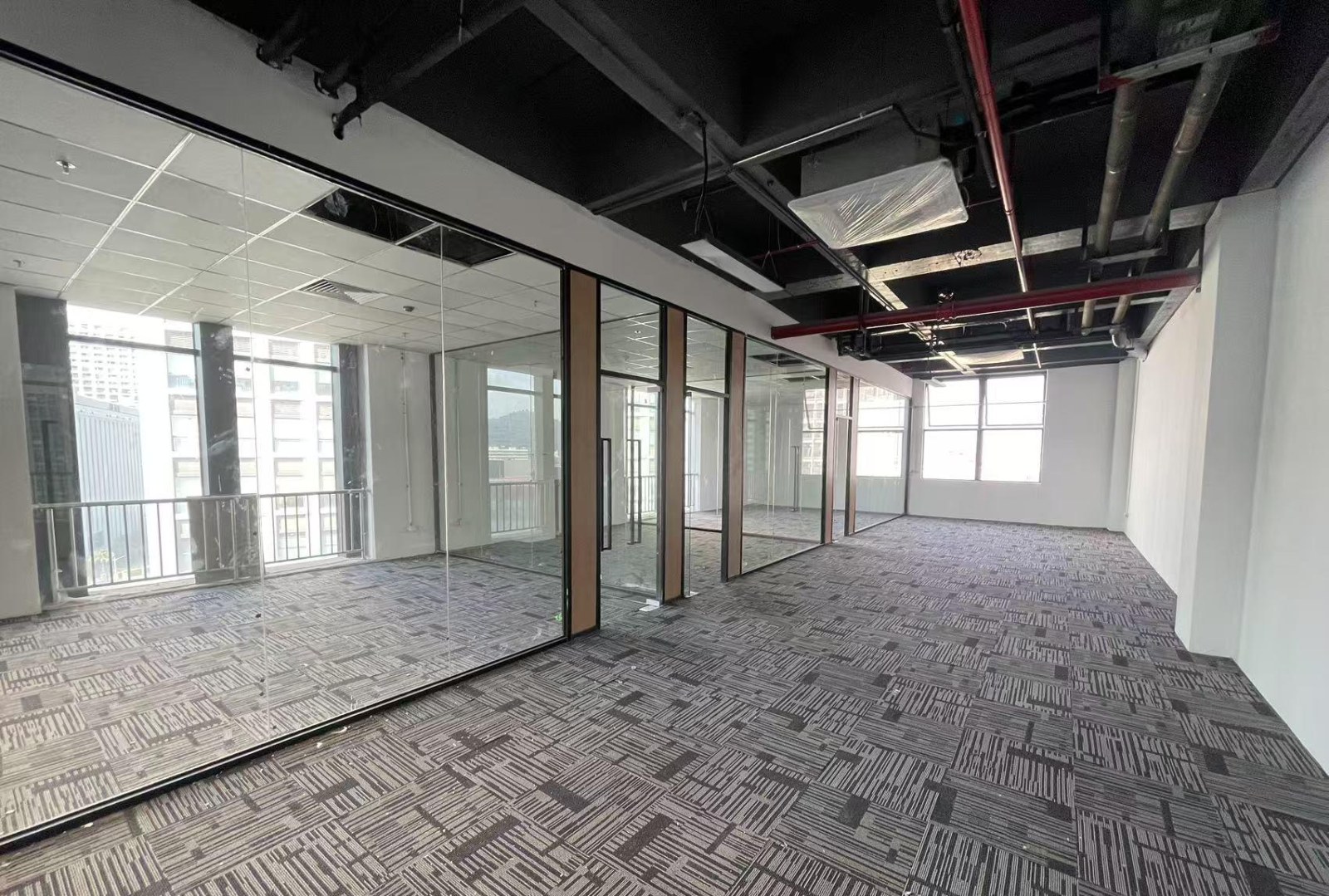 三环科技大厦 272.6㎡ 精装 中楼层办公室出租实景图