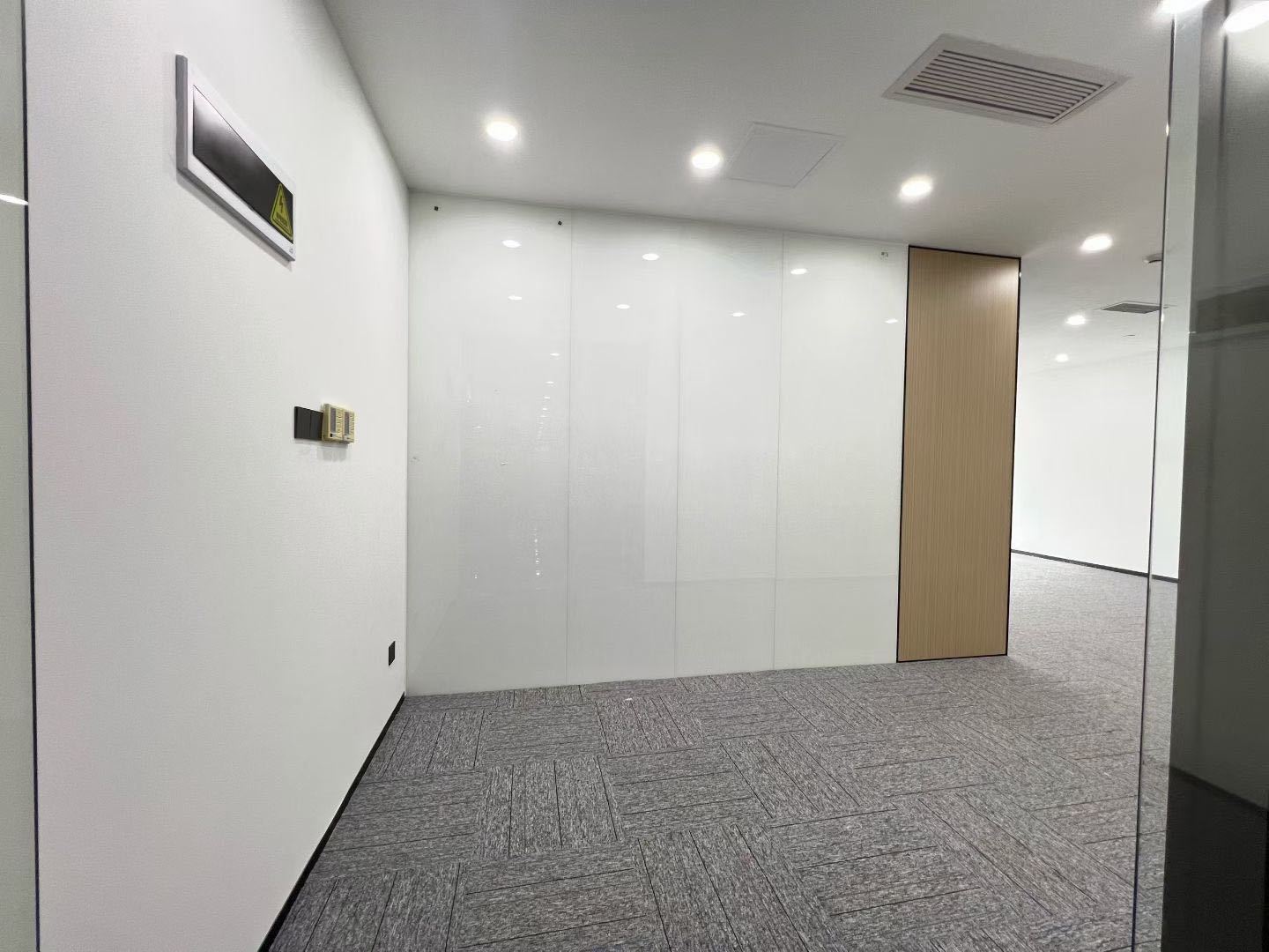 大冲商务中心 85㎡ 精装 高层办公室出租