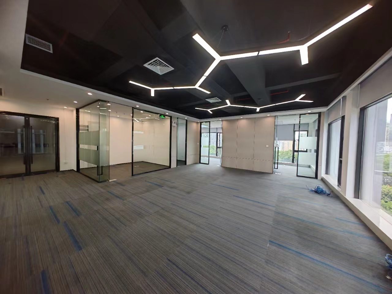 宝安区新安写字楼出租 稻兴环球科创中心(信义领域) 566㎡精装实景图