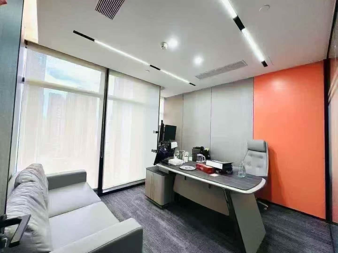 南山金融大厦 2688㎡ 豪装 低层办公室出租