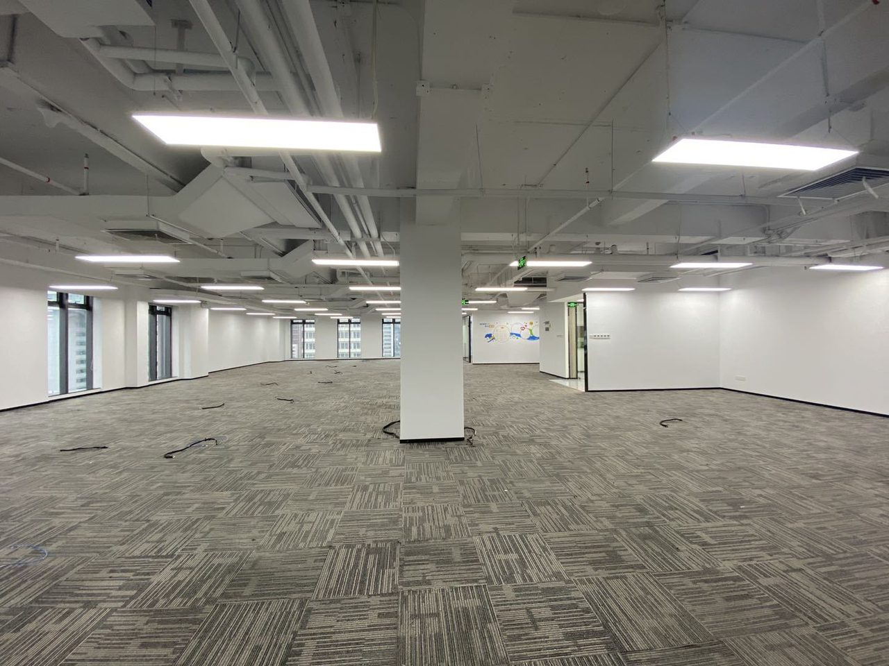 1510㎡豪装办公室 中科大厦·近高新园站·高层实景图