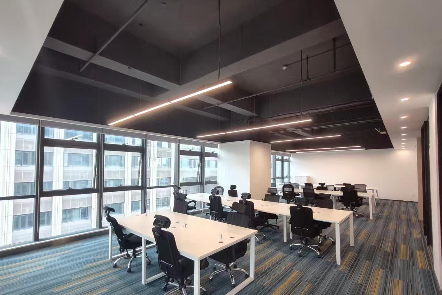 阳基九方广场 338㎡ 精装 中楼层办公室出租