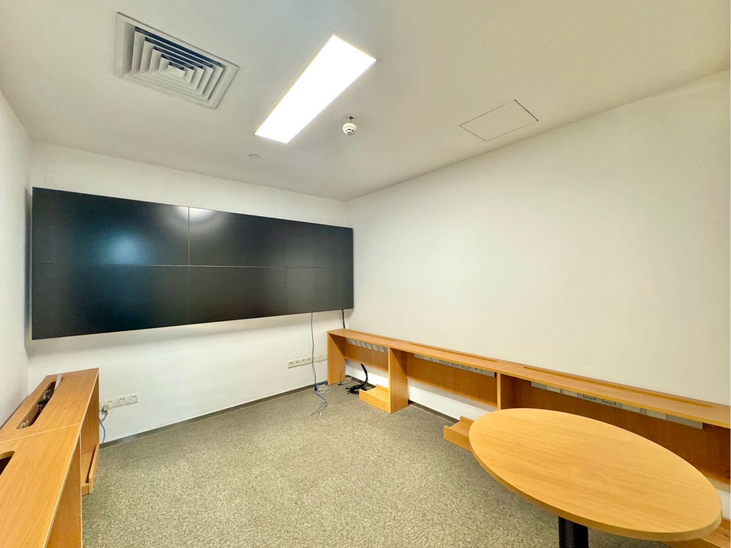 大冲商务中心1580㎡豪装办公室出租