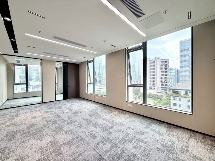 南山区科技园 远望谷大厦159㎡精装办公间低层出租