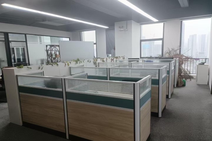 展辰大厦 288㎡ 精装 中楼层办公室出租