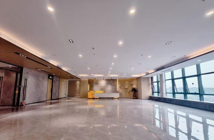 阳基九方广场 1920㎡ 精装 中楼层办公室出租