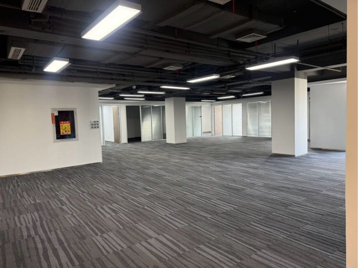 南山区科技园写字楼出租 研祥科技大厦 512㎡精装