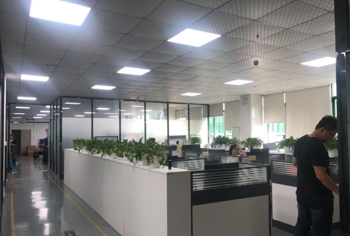 颐丰华创新产业园 782㎡ 精装 低楼层办公室出租