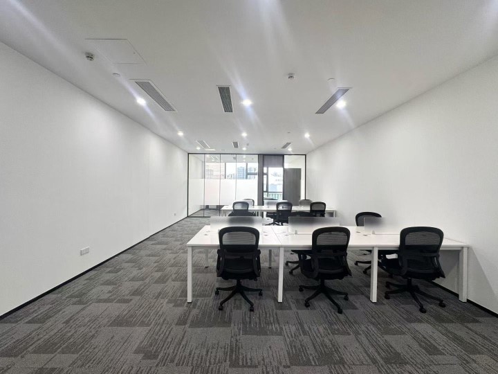 海翔广场 120㎡ 豪装 低层办公室出租