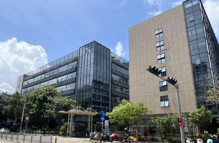 坂田集团新塘智慧园 367㎡ 精装 低楼层办公室出租