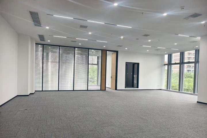 海府一号 320㎡ 精装 低楼层办公室出租