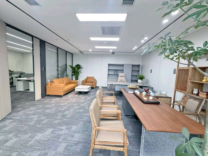 中检大厦 251㎡ 精装 中层办公室出租