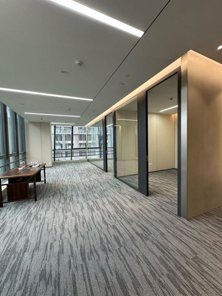南山区科技园 怡化金融科技大厦226㎡精装办公间高层出租