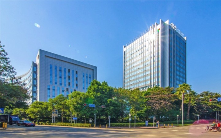 国人通信大厦