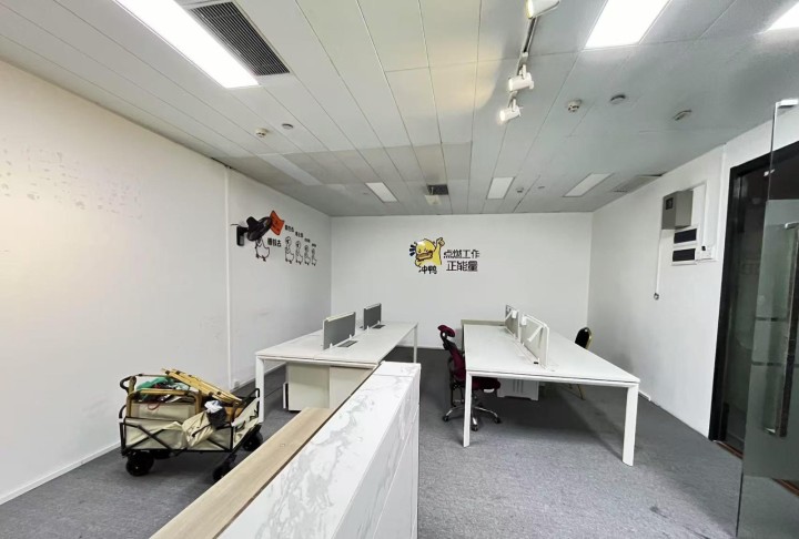 万利工业大厦 127㎡ 精装 低楼层办公室出租