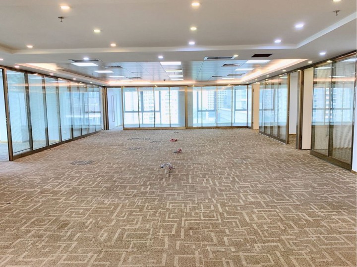 528㎡精装办公室 英龙商务中心·近莲花西站·低层