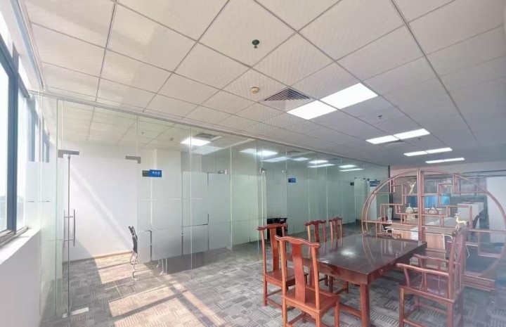 深圳西部硅谷 278㎡ 精装 中楼层办公室出租