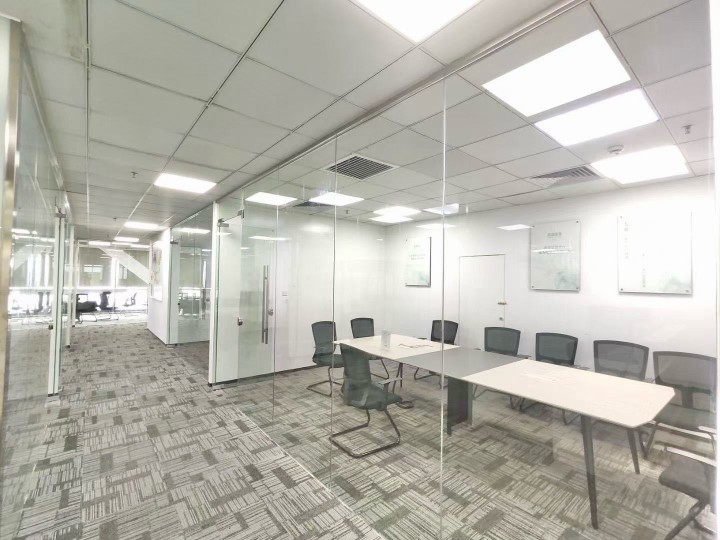 威盛科技大厦 465㎡ 精装 高层办公室出租