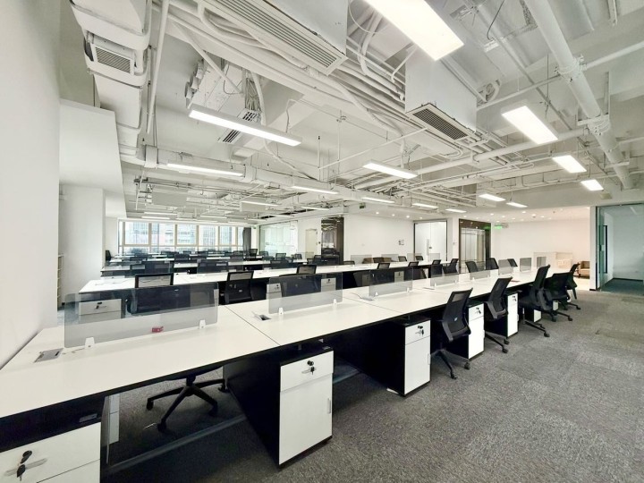 创维半导体设计大厦634㎡精装办公室出租，低层东南向采光好