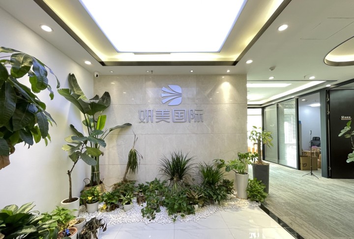 华润置地大厦 155㎡ 精装 中楼层办公室出租