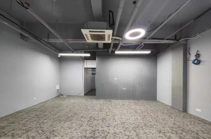 腾飞工业大厦 230㎡ 精装 低楼层办公室出租