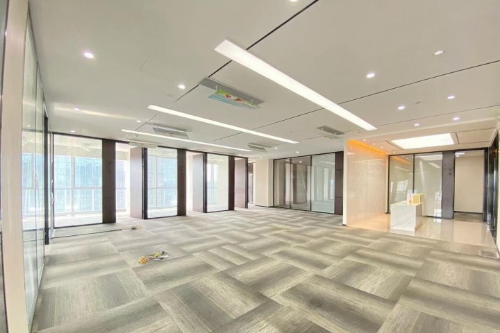 万国城 537㎡ 精装 中楼层办公室出租