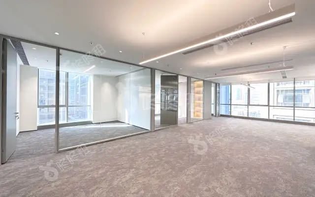 南山区科技园 朗科大厦330㎡精装办公间中层出租