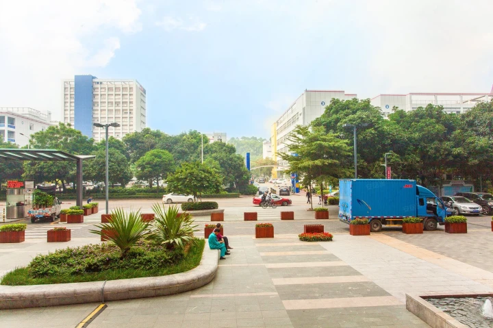 深圳长园新材料港开发商 开发商招租电话