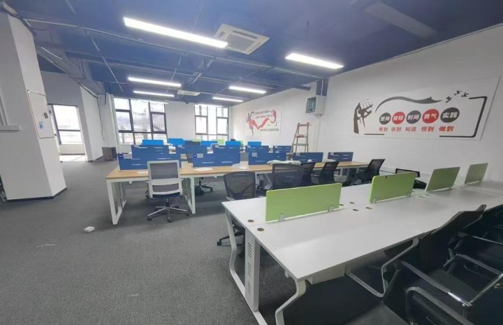 一方天地互联网产业园 398㎡ 精装 低楼层办公室出租