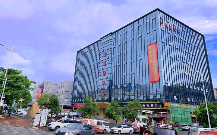 锦驰中心