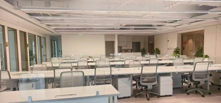 中意智慧大厦 1200㎡ 精装 中楼层办公室出租