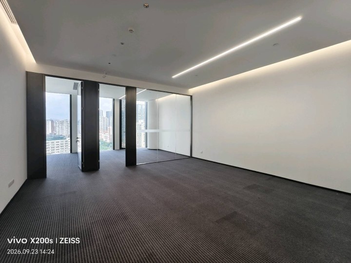 南山区南油 华联城市中心187.65㎡精装办公间中层出租